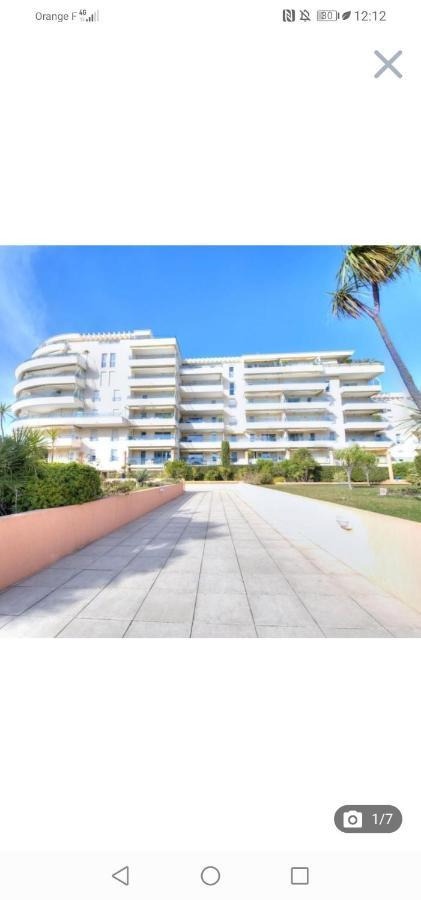 Fréjus Iago Lodge Azur מראה חיצוני תמונה